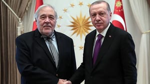 Ortaylı, kişisel kütüphanesini Cumhurbaşkanlığı Kütüphanesi’ne bağışladı