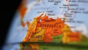 Venezuela bankacılık işlemlerinde dolar kullanmayacak