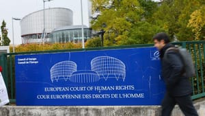 AİHM: Hz. Muhammed’e hakaret ifade özgürlüğü değil
