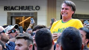 Brezilya’da tarihi seçim: Aşırı sağcı aday Bolsonaro önde