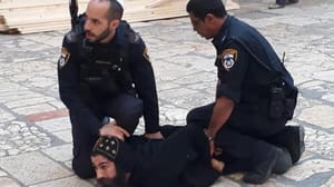 İsrail askerleri Kıpti bir rahibi gözaltına aldı
