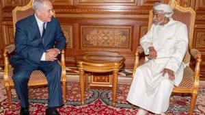 Sultan Kâbus, Netanyahu ile barış sürecini ilerletme yollarını ele aldı