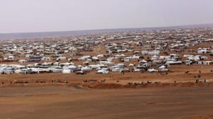 BM insani yardım konvoyu Suriye’deki Rukban mülteci kampına ulaştı
