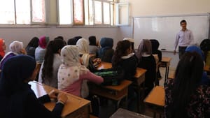 Türkiye’den Suriye’ye 3 milyon 600 bin ders kitabı