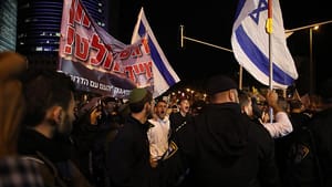 Tel Aviv’de Netanyahu karşıtı protesto