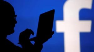 Korsanından 10 cente satılık Facebook hesapları