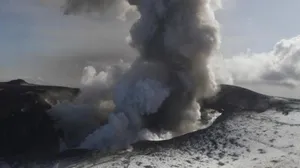 Kuzey Avrupa’da Katla Yanardağı paniği