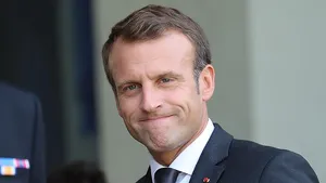Fransa’da Macron’a destek yüzde 29’a düştü