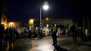 Hollanda’da cami önünde ‘İslam karşıtı’ gösteri