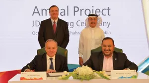 Aramco ve Total arasında 9 milyar dolarlık anlaşma