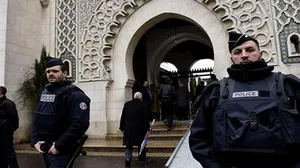Fransa, 150 çocuğu anneleri olmadan ülkeye kabul edecek