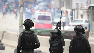 İsrail askerleri Gazze sınırında 3 Filistinliyi yaraladı