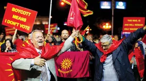 Batı Makedonya’daki referandumdan memnun