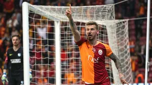 Galatasaray’dan Serdar Aziz açıklaması
