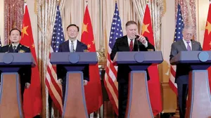 Pompeo: İran petrolünün alımını durdurma noktasında Çin ile birlikte çalışmayı ümit ediyorum