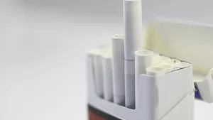 Uyarıyı paketle birlikte sigaraya da yazacaklar